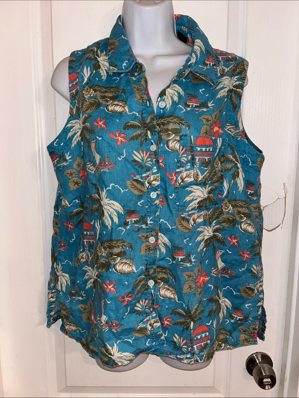 Eddie Bauer vintage women's 100% linen tropical floral button-down shirt, size L